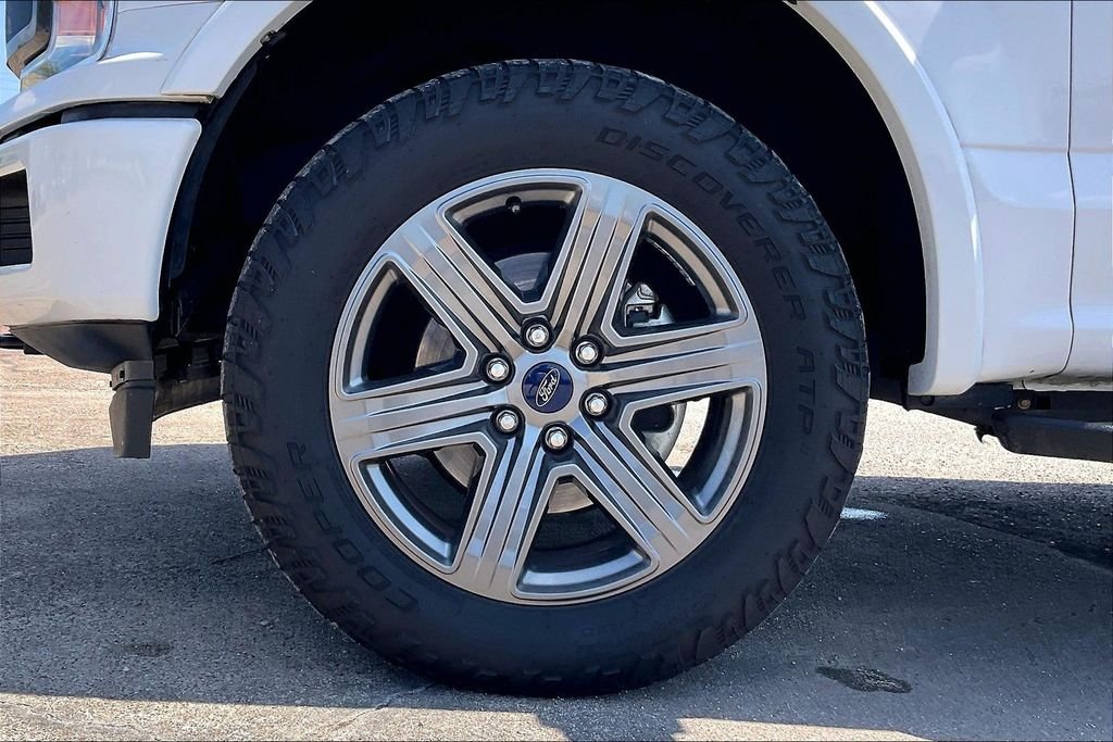 Used 2020 Oxford White Ford XLT image 35