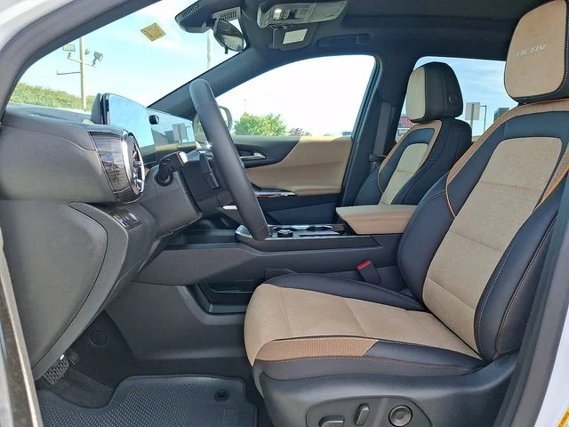 New 2026 White Chevrolet ACTIV image 11