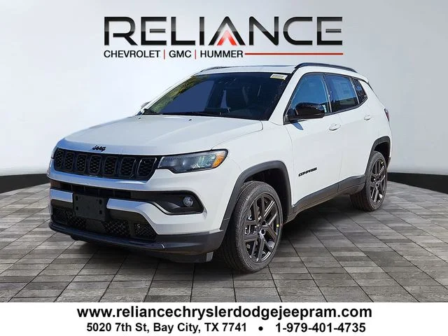 New 2026 Bright White Clearcoat Jeep Latitude image 3