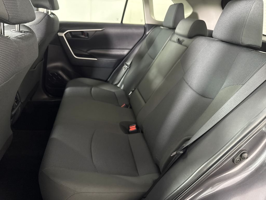 2025 Toyota RAV4 LE - Photo 13