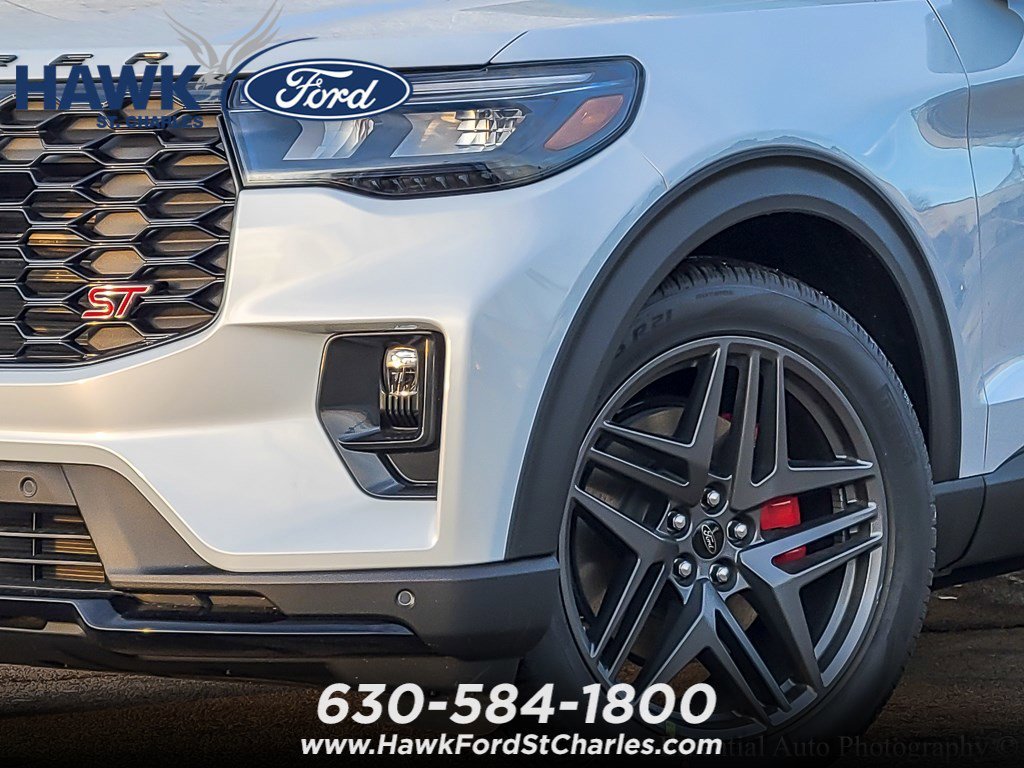 New 2026 Space White Metallic Ford ST image 3