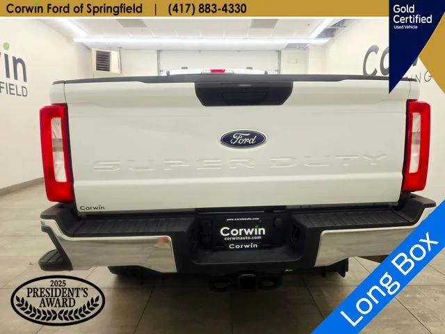 Certified Used 2025 Oxford White Ford XLT image 5