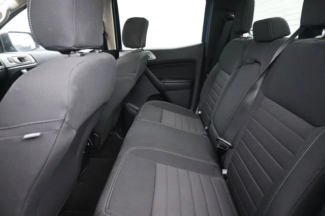 Used 2019 Blue Ford XLT image 17