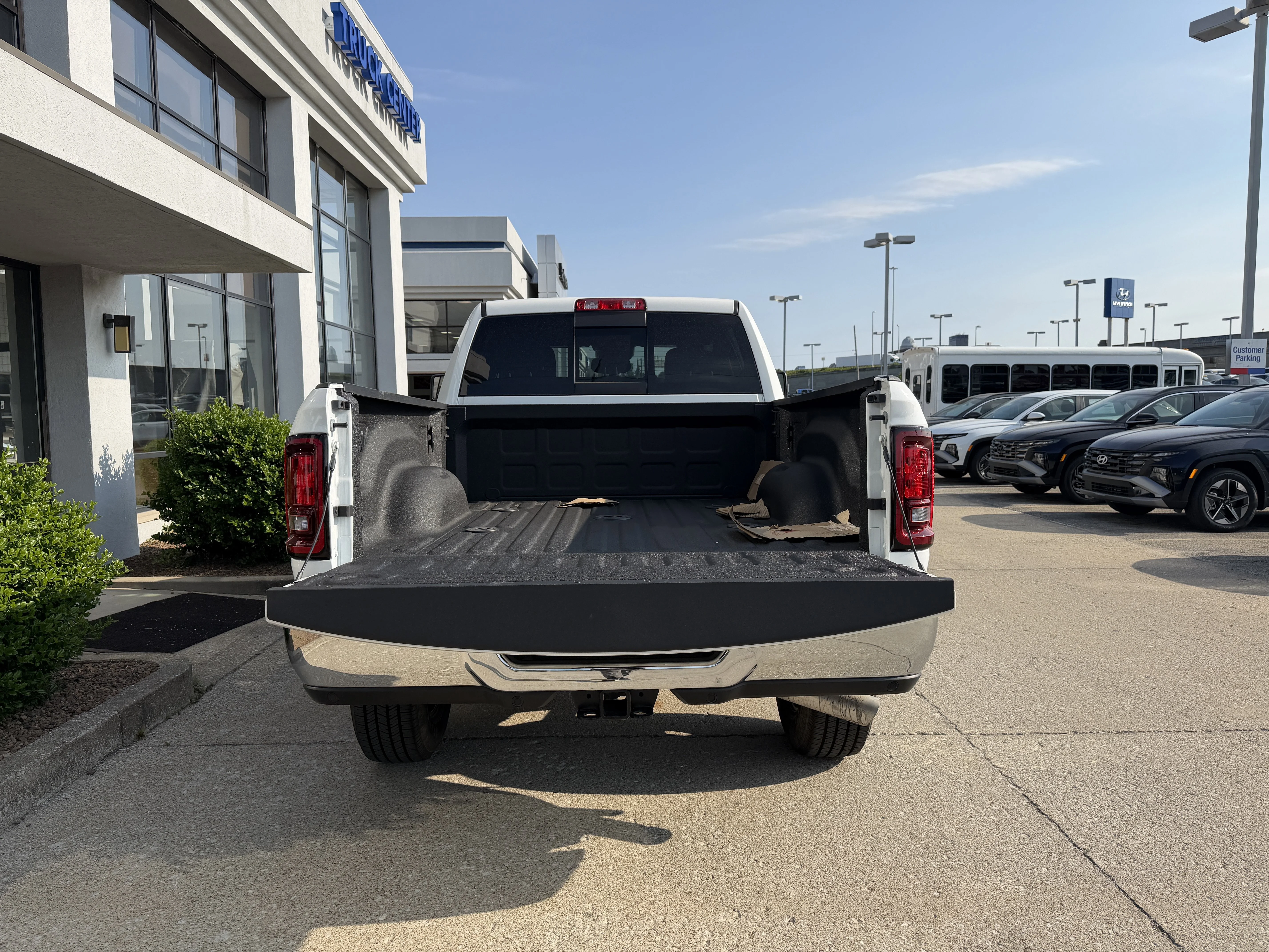 2026 RAM 2500 Tradesman - Photo 11