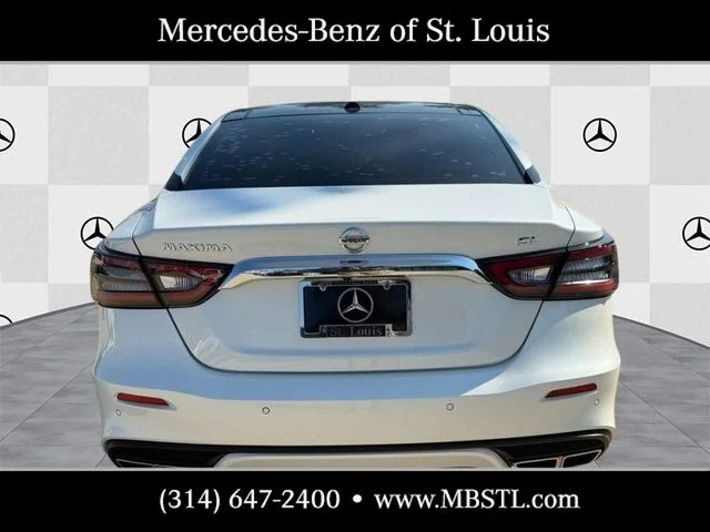 Used 2020 White Nissan 3.5 SL image 6