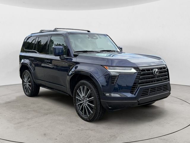 Used 2025 Blue Lexus 550 Luxury+ image 3