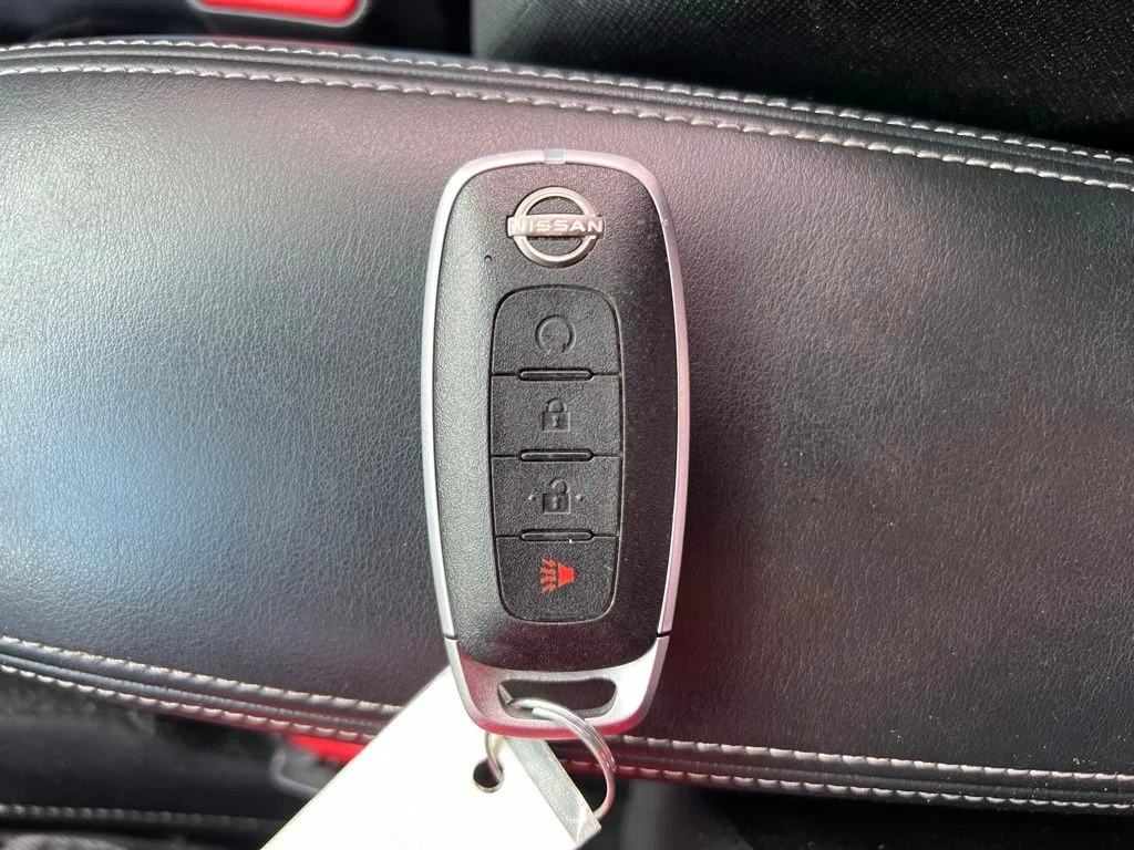 Used 2023 Blue Nissan SV image 18