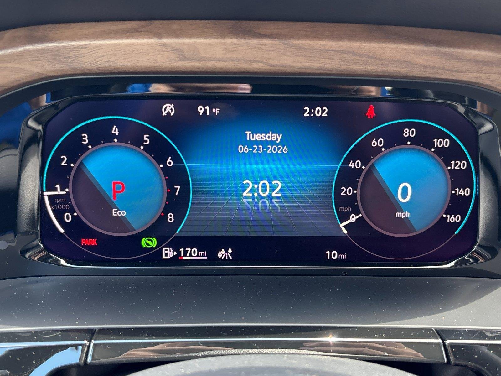 New 2026 pure gray Volkswagen 2.0T SE w/Technology image 21