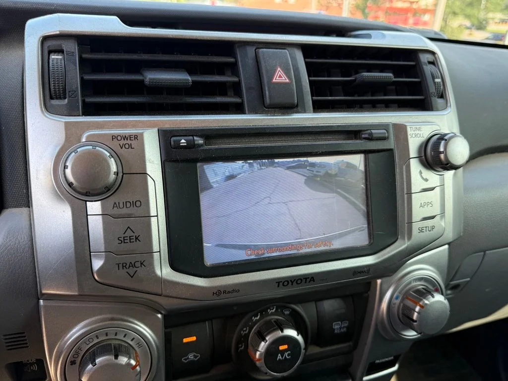 Used 2013 Silver Toyota SR5 image 20