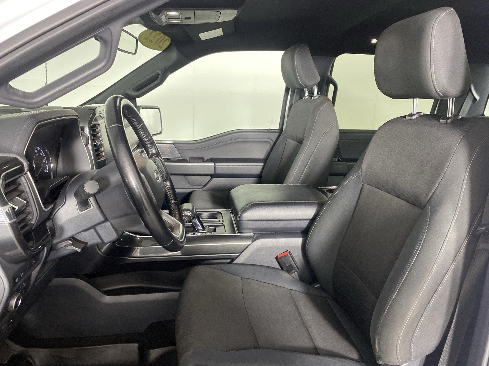 Used 2022 Oxford White Ford XLT image 13