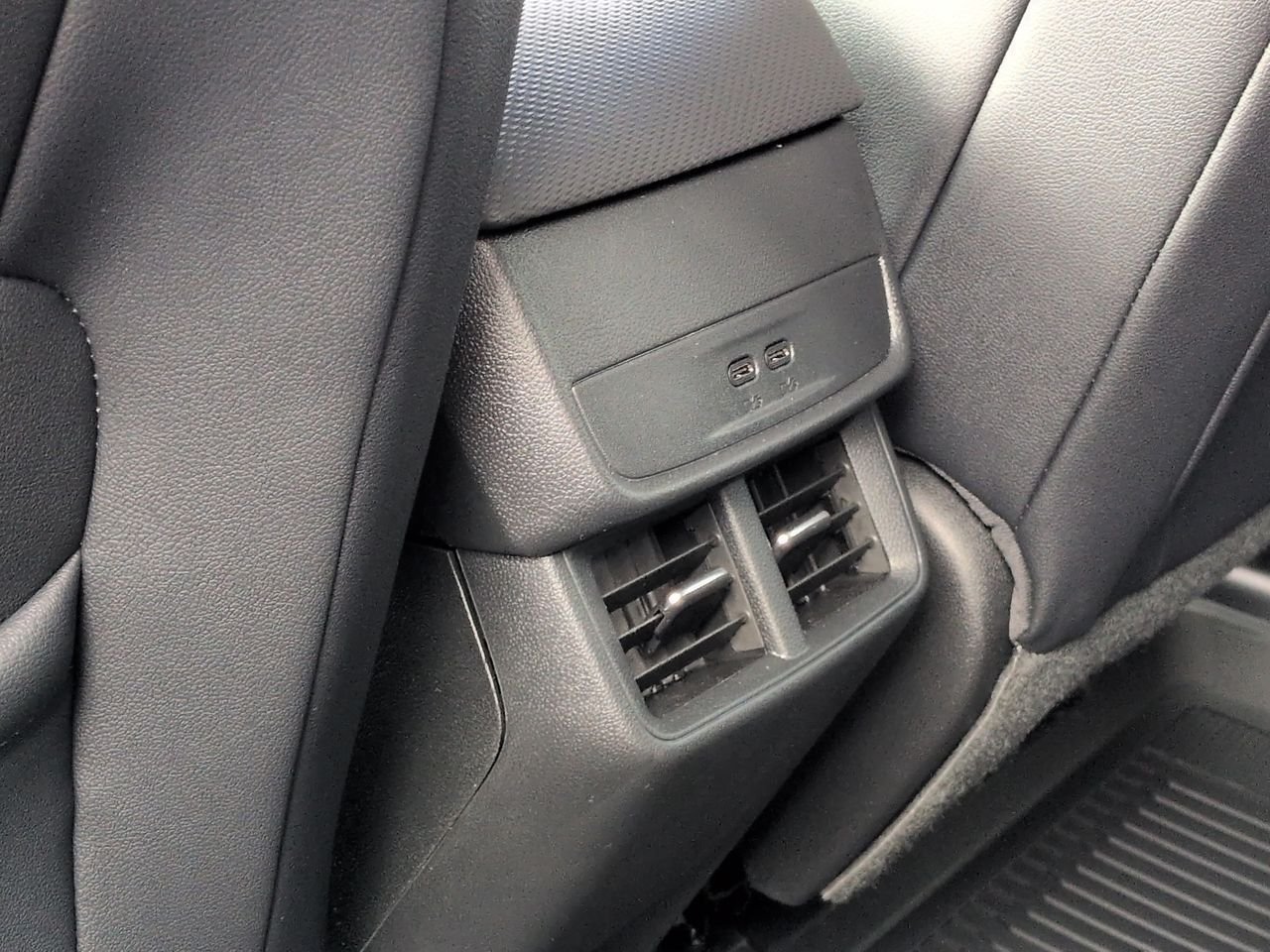 2026 Chevrolet Equinox LT - Photo 22