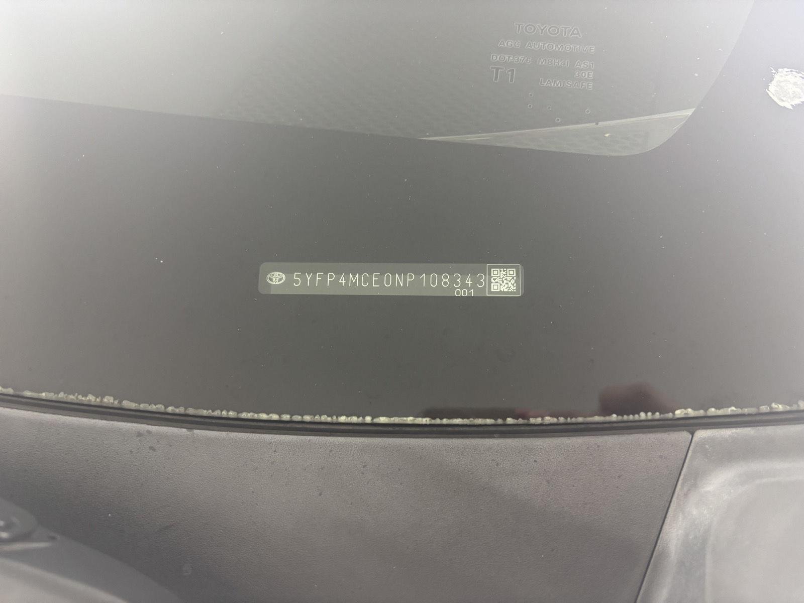 Certified Used 2022 Wind Chill Pearl Toyota SE image 25