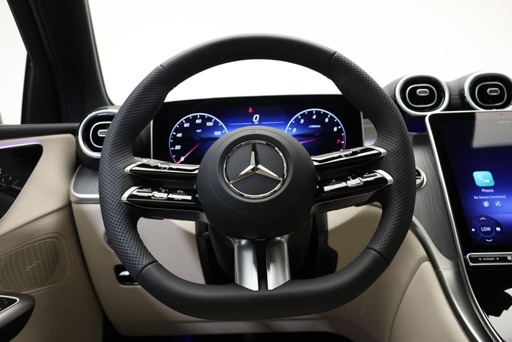 Used 2027  Mercedes-Benz GLC 300 image 20
