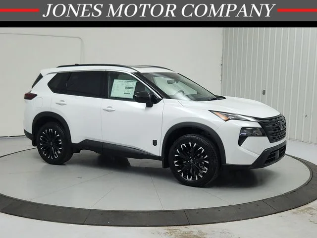 2026 Nissan Rogue Dark Armor's photo