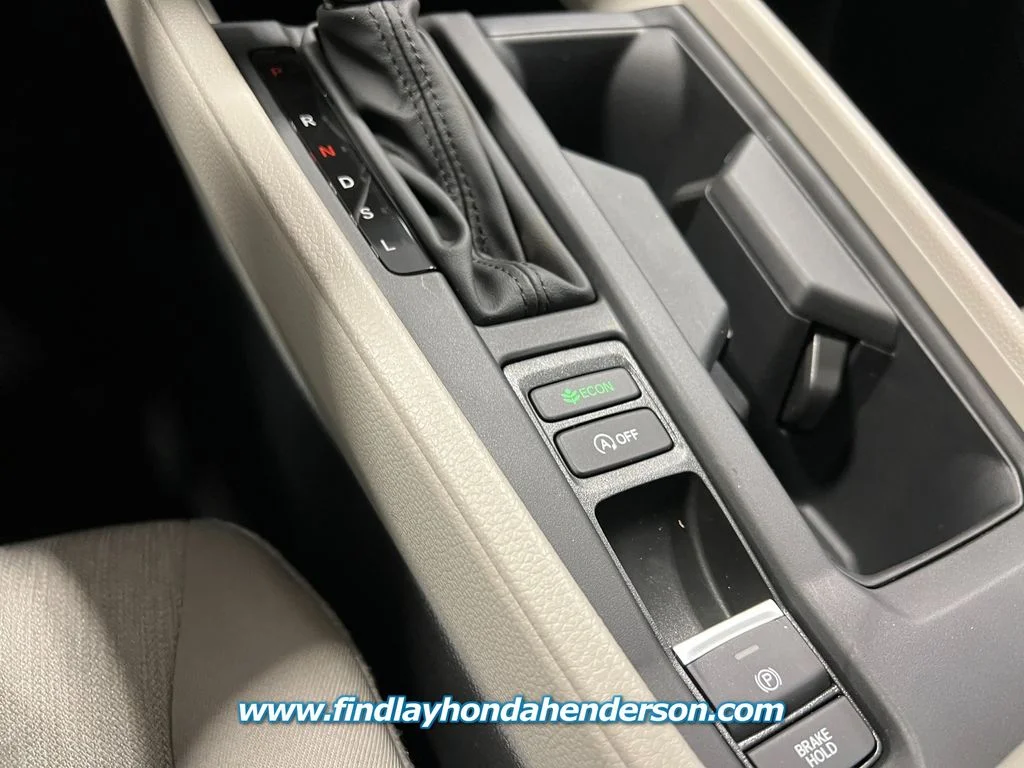 2025 Honda Accord LX - Photo 18