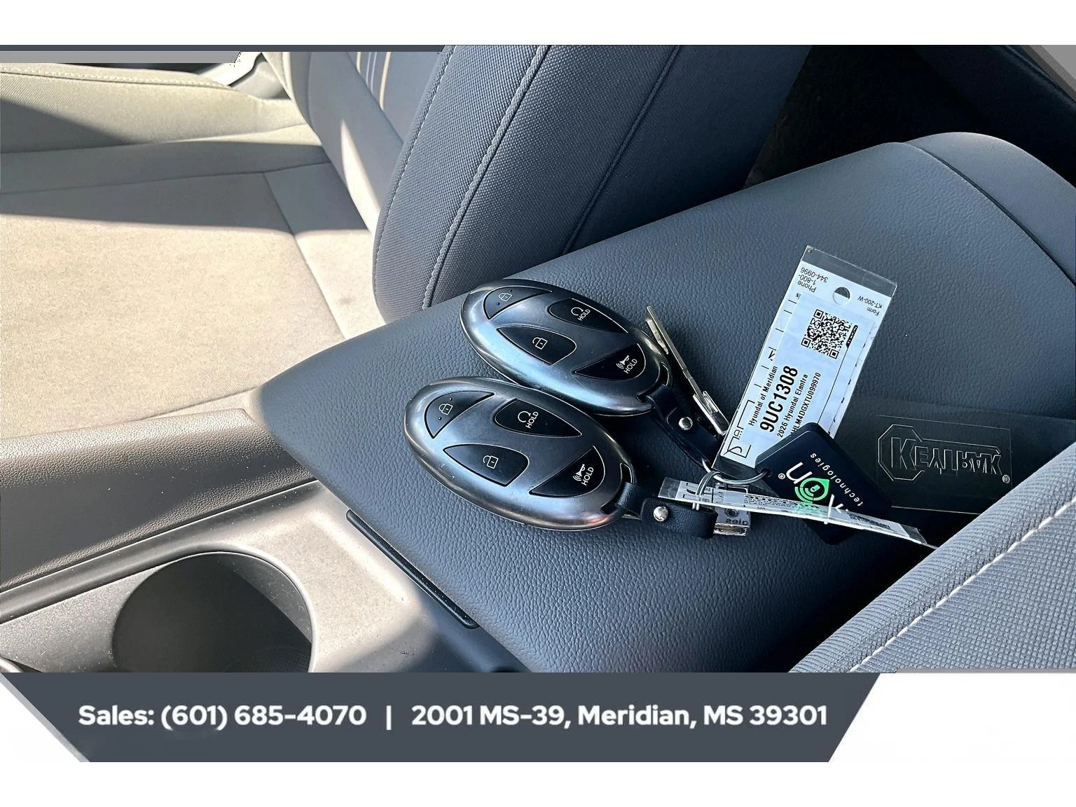 Used 2026 Abyss Black Hyundai SEL Sport image 9