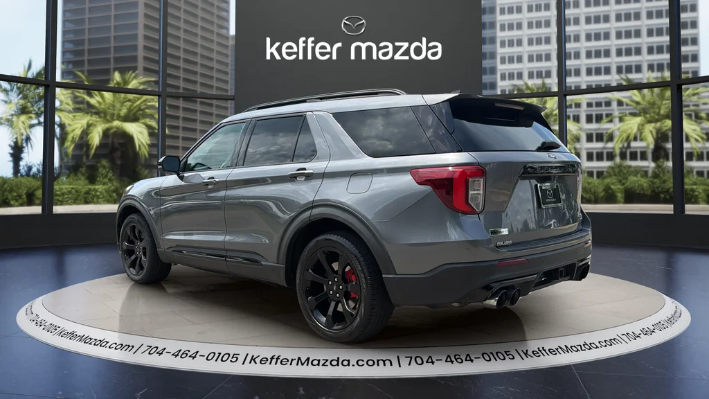 Used 2021 Gray Metallic Ford ST image 5