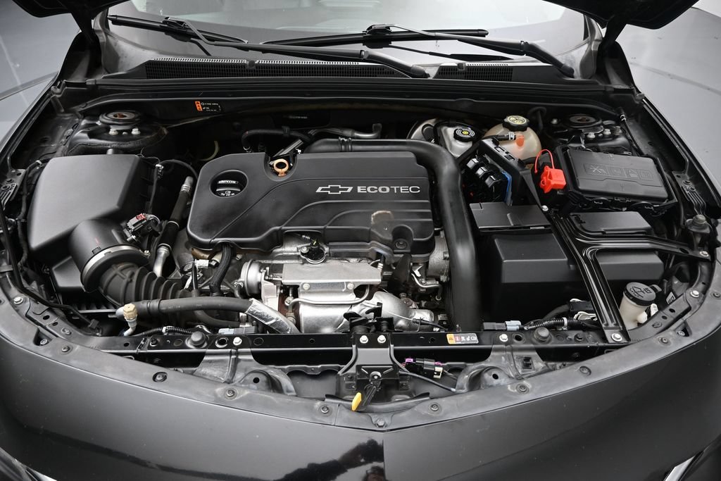 Used 2017 Black Chevrolet LT image 27