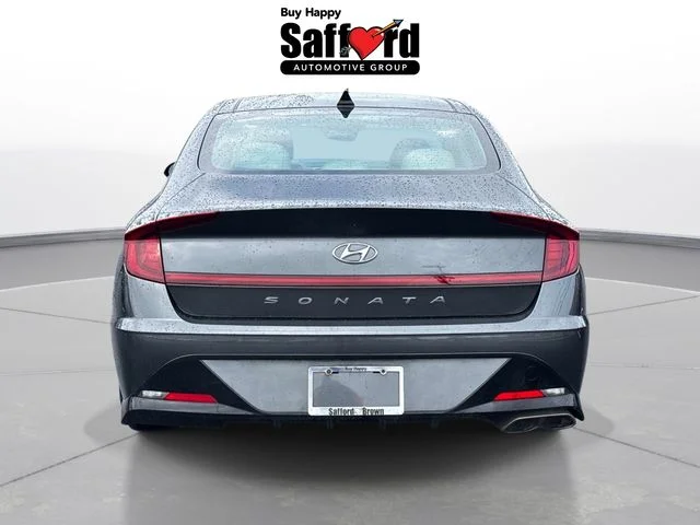 Used 2023 Gray Hyundai SEL image 7