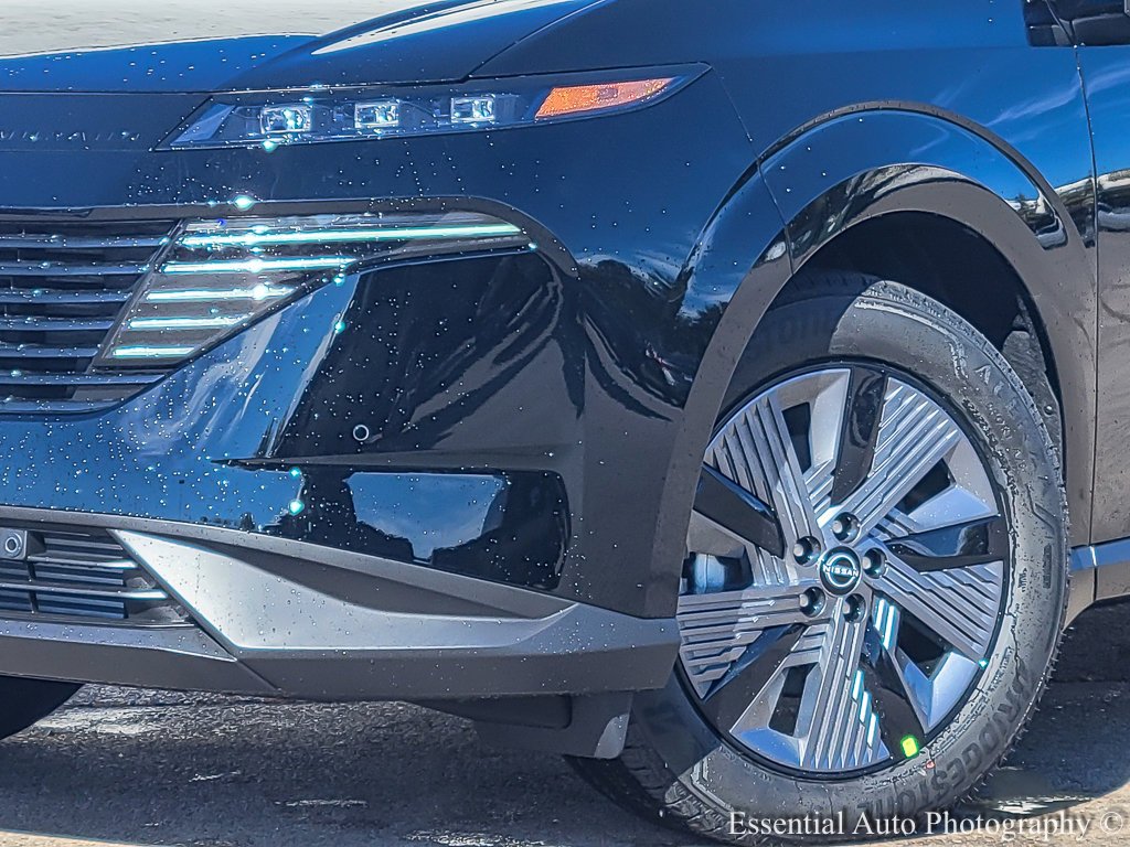 New 2026 Super Black Nissan SL image 3