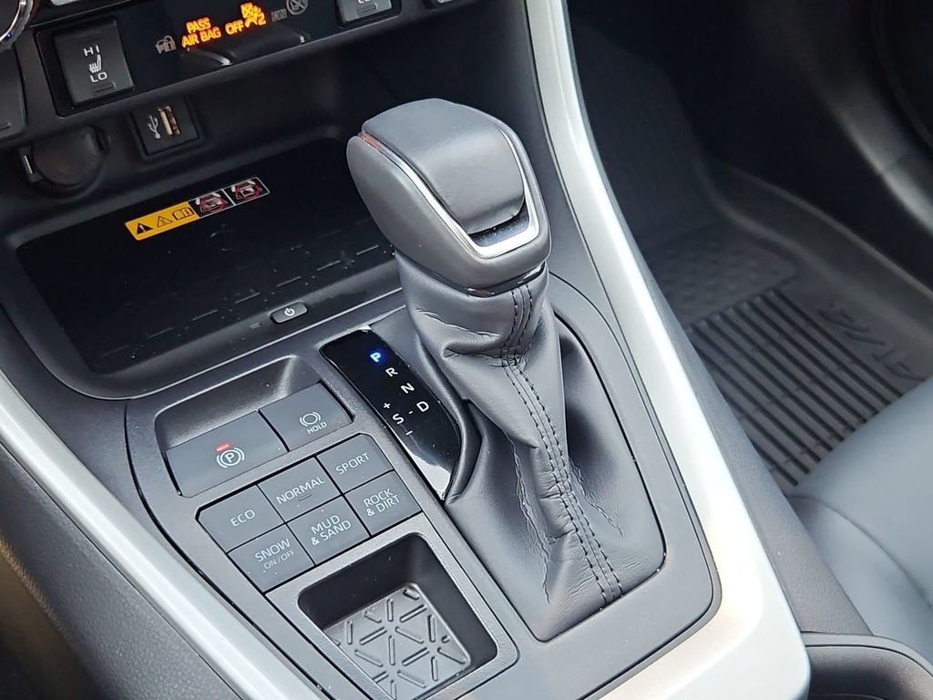Used 2025 Blueprint Toyota XLE Premium image 20