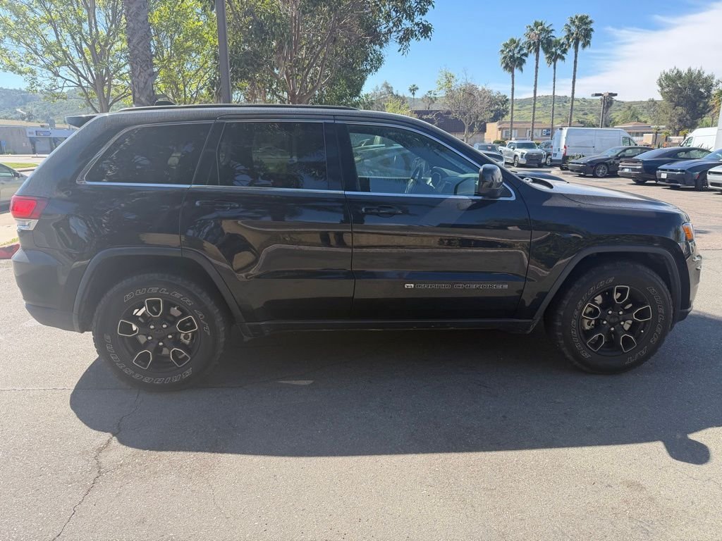 Used 2022 Black Jeep Laredo X image 7