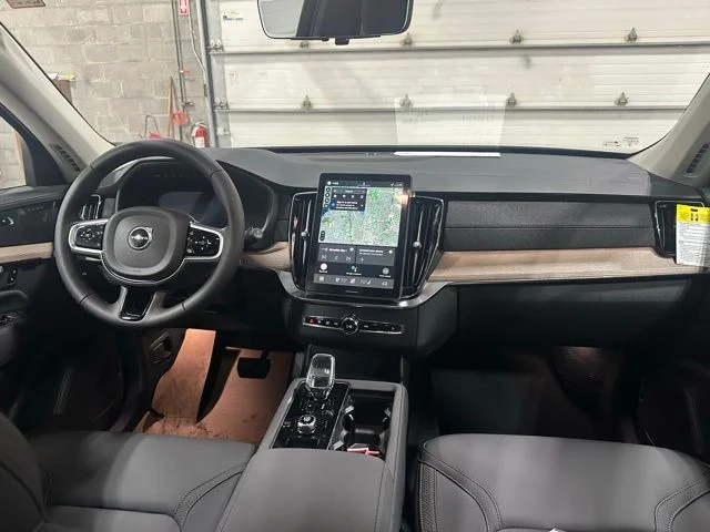 New 2026 Crystal White Volvo Plus image 16