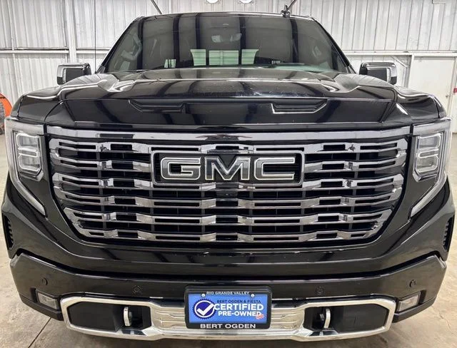 Used 2026 Black GMC Denali Ultimate image 2