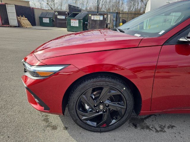 Used 2026 Red Hyundai SEL Sport image 10