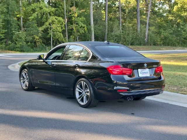 Used 2018 Black BMW 330i image 11