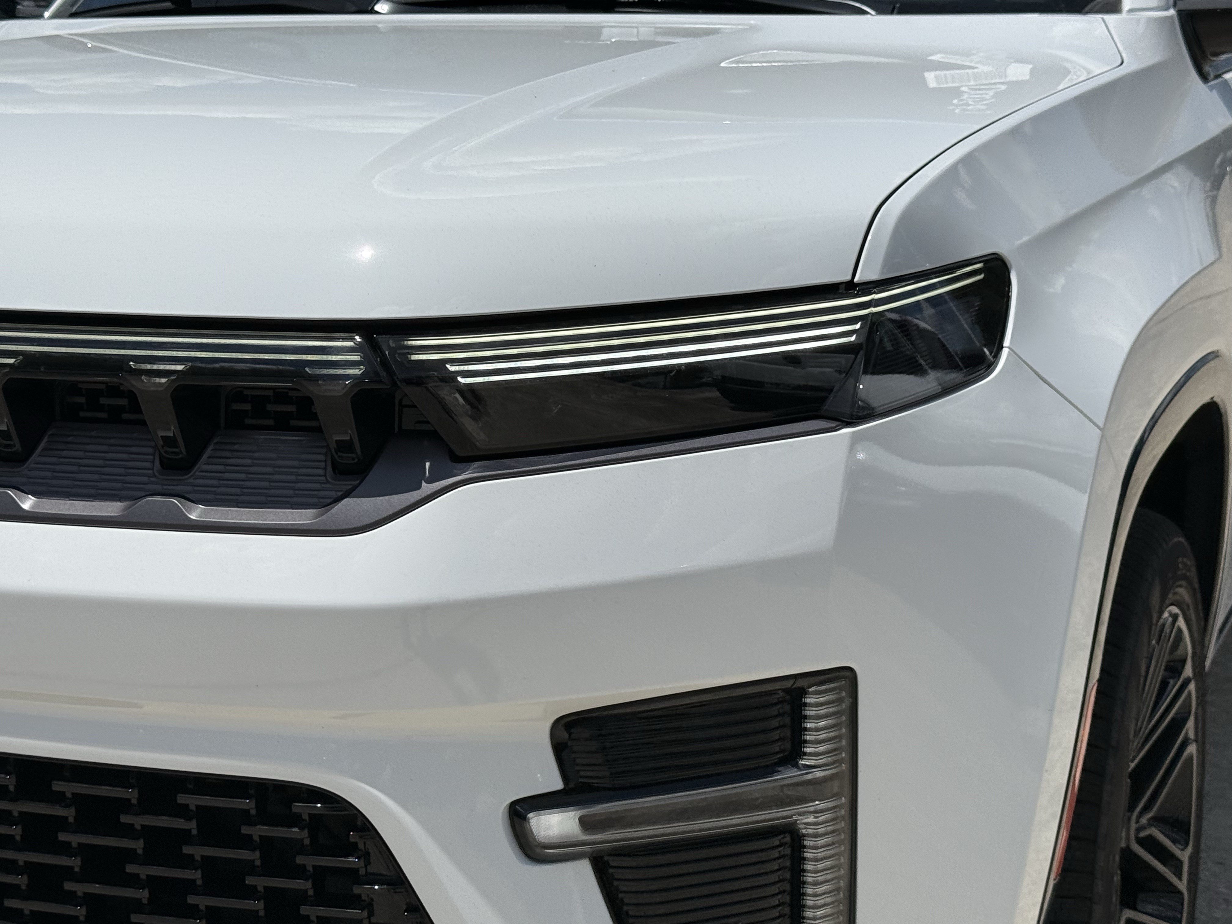 New 2026 Bright White Clearcoat Jeep Limited Reserve image 7