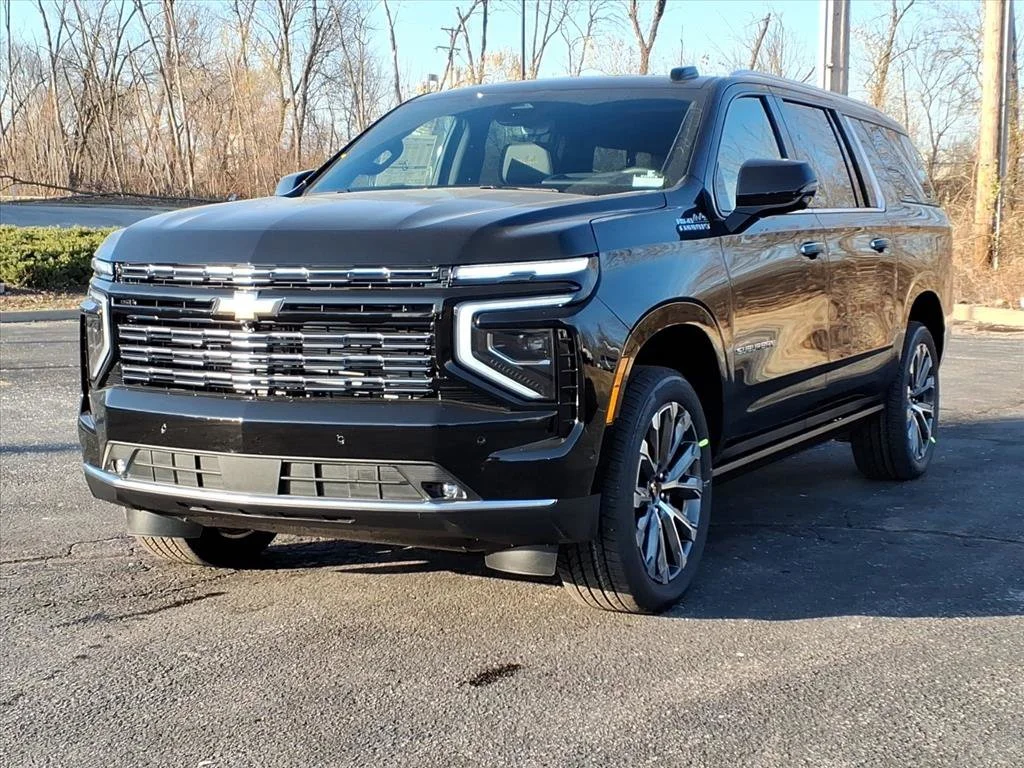 New 2026 Black Chevrolet High Country image 2