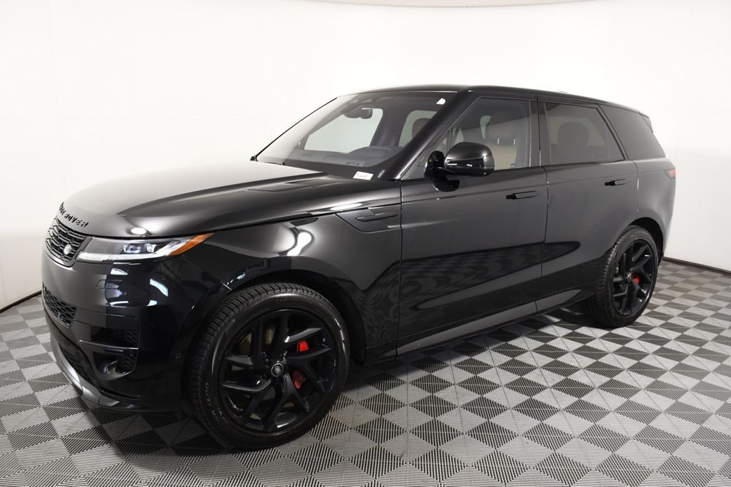 Used 2023 Santorini Black Metallic Land Rover SE Dynamic image 2
