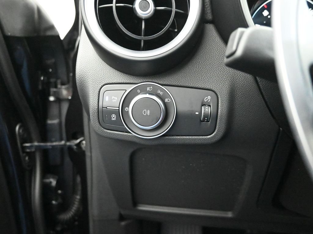 2025 ALFA ROMEO STELVIO - Image 19