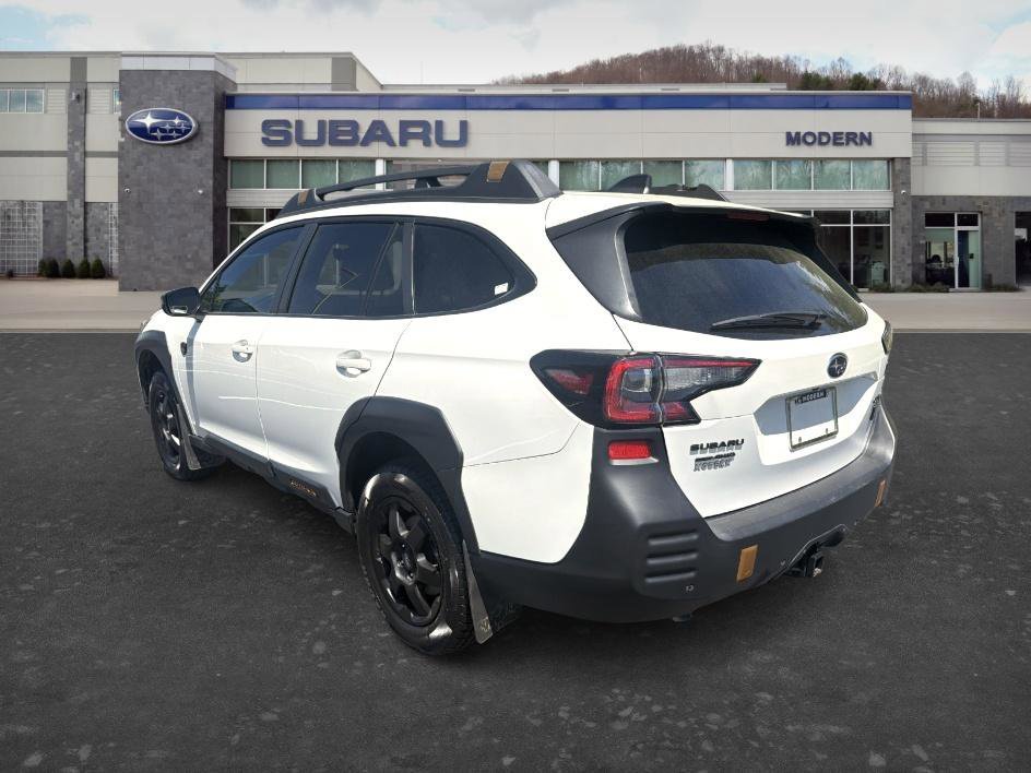 Used 2024 Crystal White Pearl Subaru Wilderness image 6