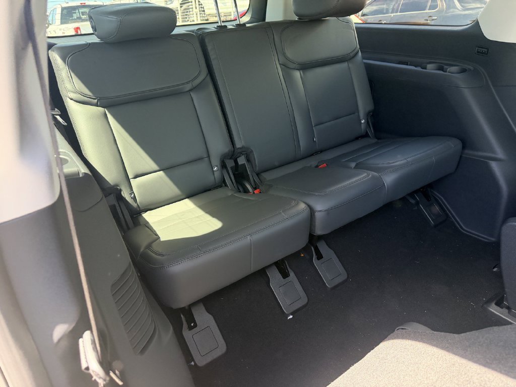 New 2026 Agate Black Metallic Ford MAX Active image 12