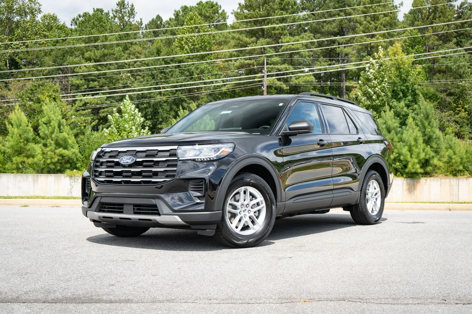 New 2027 Agate Black Metallic Ford Active image 1