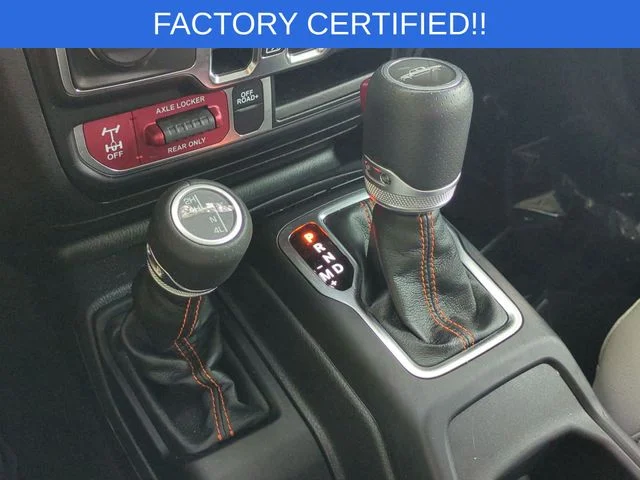 Used 2023 Black Jeep Mojave image 24