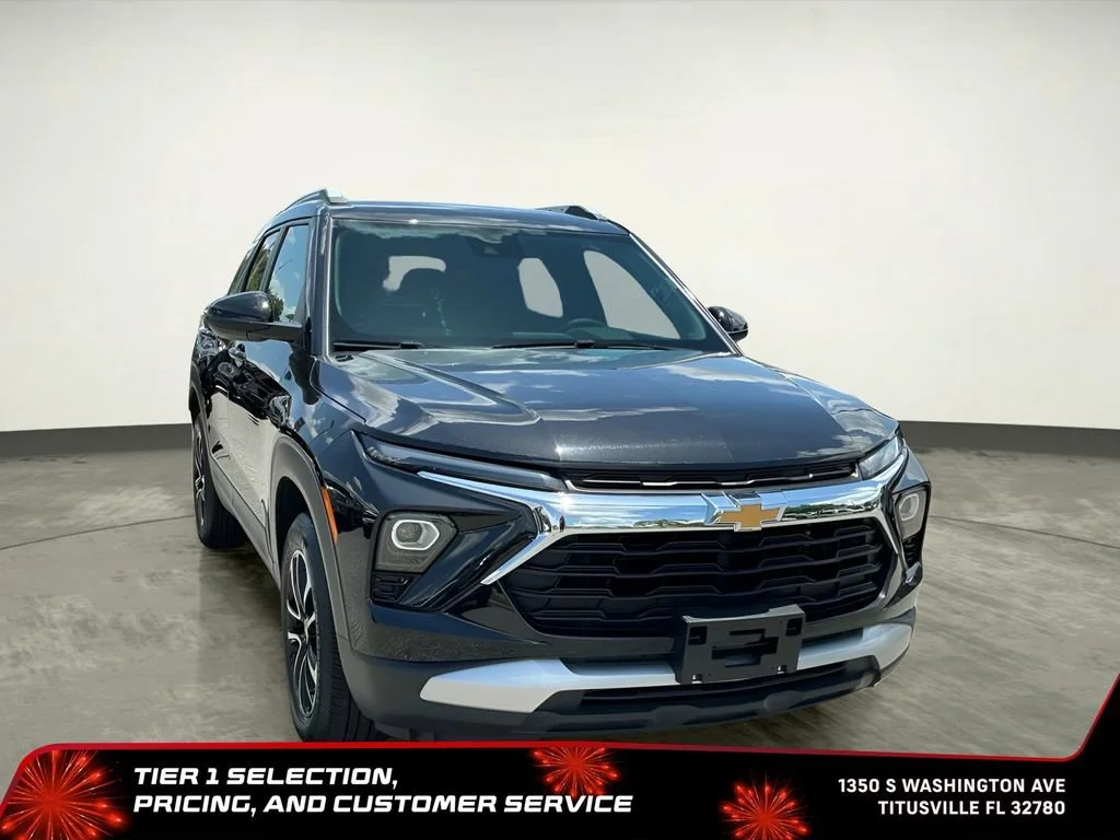 Used 2025 Mosaic Black Metallic Chevrolet LT image 11