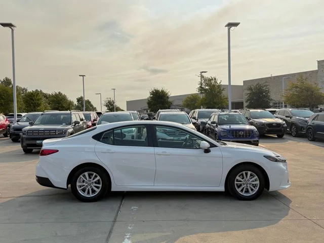 Used 2026 Ice Toyota LE image 6