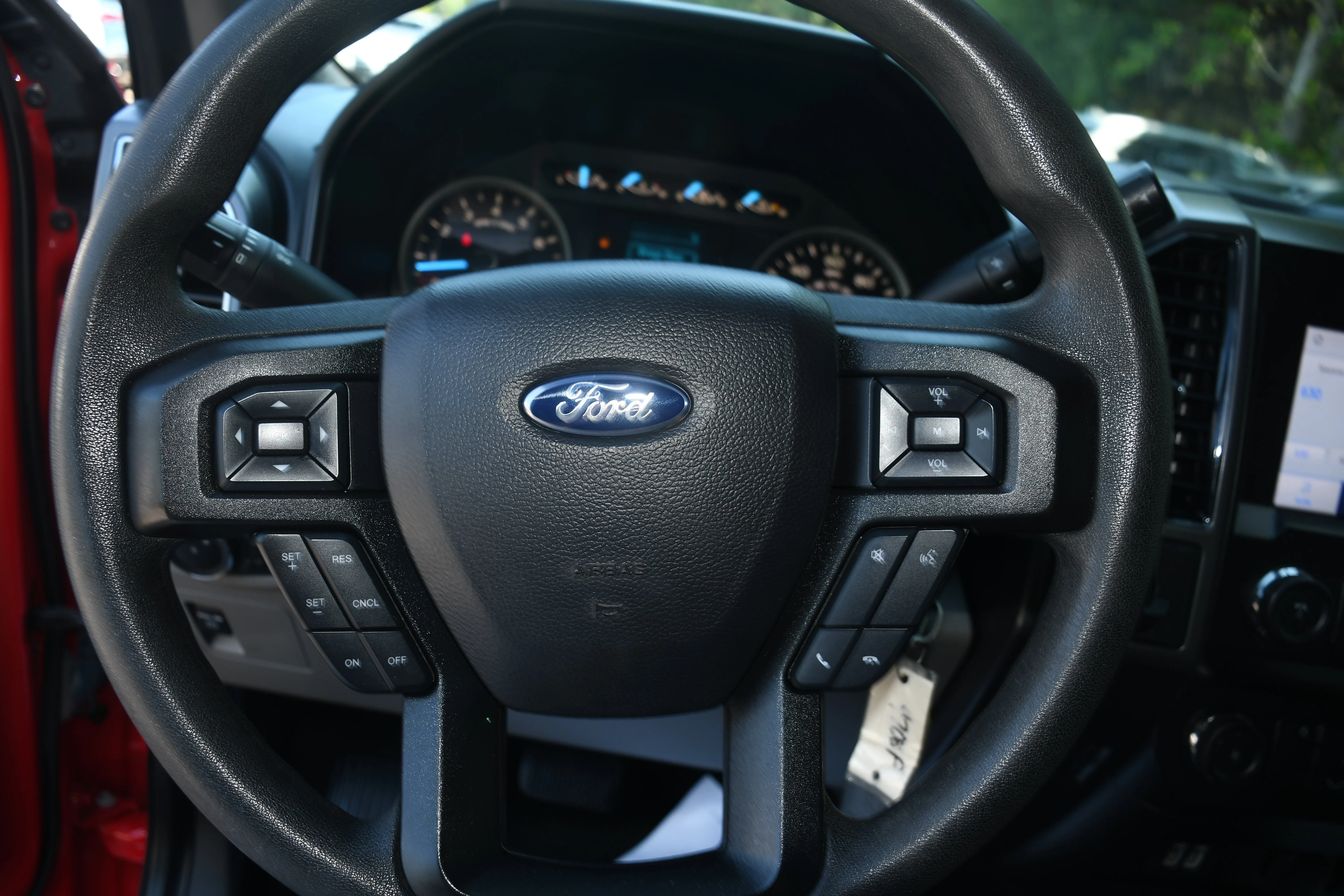 Used 2020 Red Ford XLT image 12