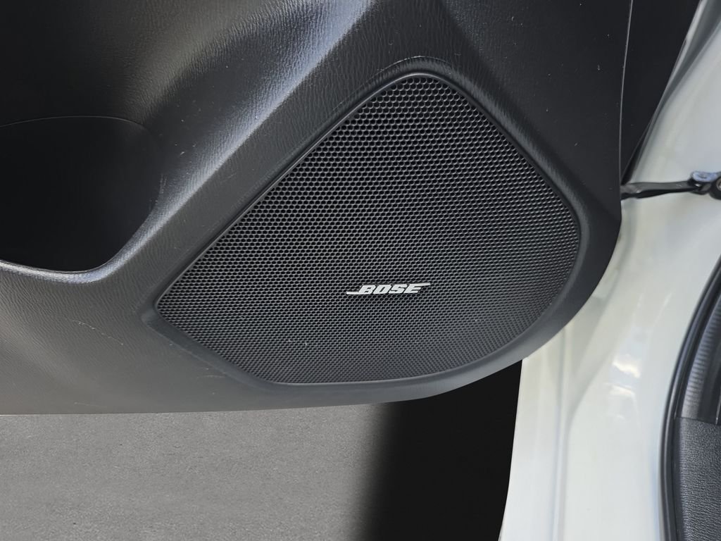 Used 2015 Snowflake White Pearl Mica Mazda s Grand Touring Tech Package image 19