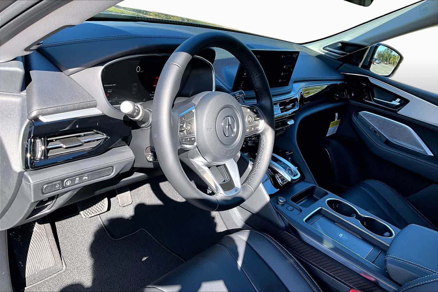 Used 2026 Liquid Carbon Metallic Acura w/Technology Package image 8