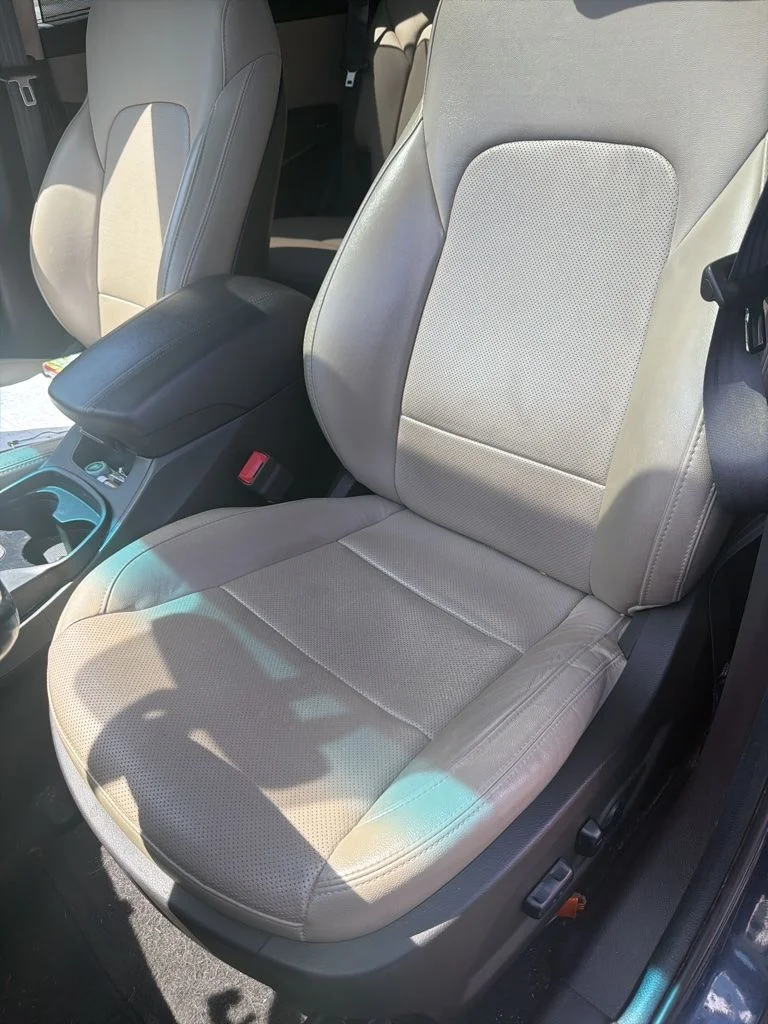 Used 2018 Marlin Blue Hyundai 2.4 Base image 6
