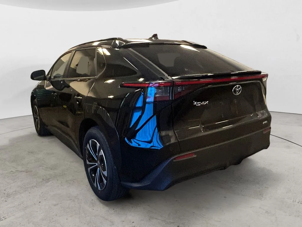 Certified Used 2023 Black Toyota XLE image 3