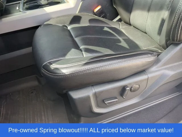 Used 2021 White Ford Lariat image 24
