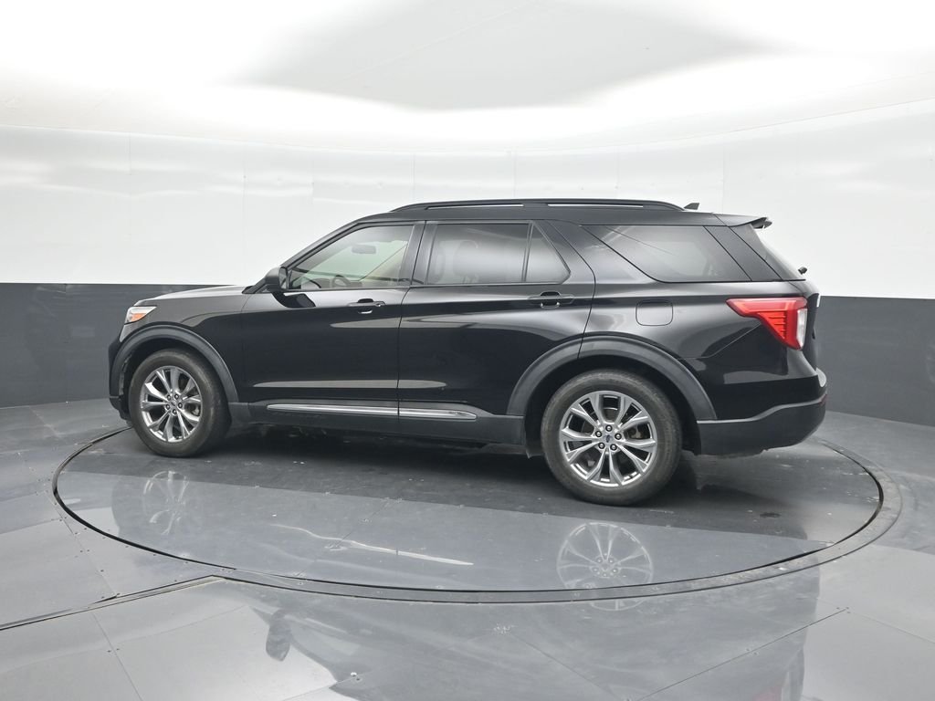 Used 2021 Black Ford XLT image 28