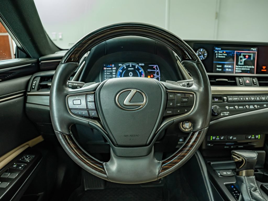 Used 2019 Gray Pearl Lexus 350 image 23