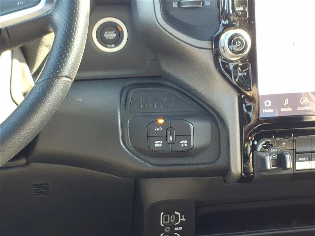 2026 RAM 3500 Tradesman - Photo 9