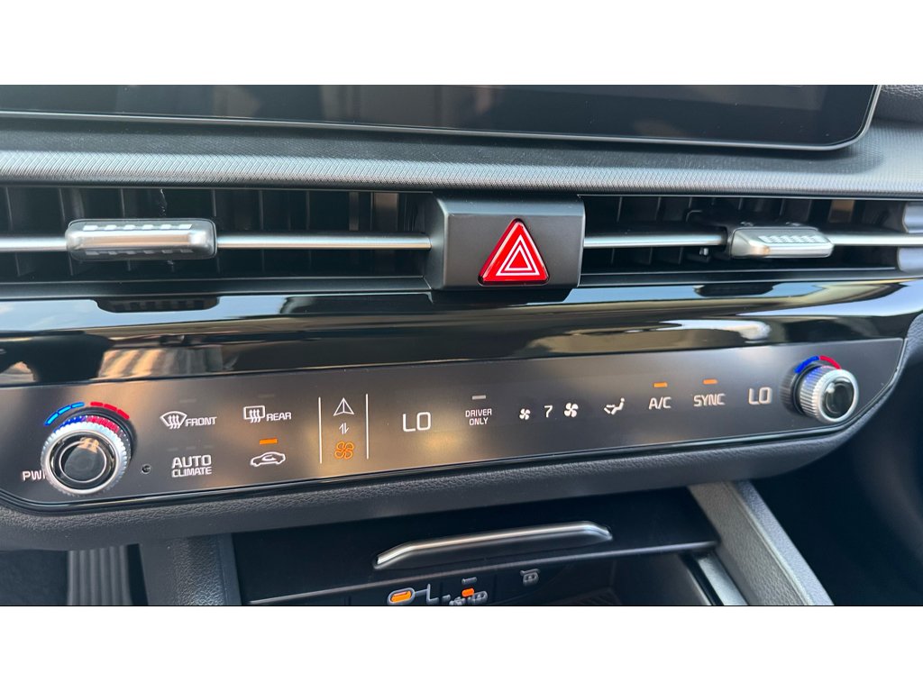 Used 2027 Gray Kia LX image 20